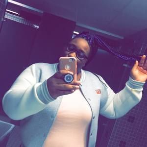 Meet your Posher, Brittany